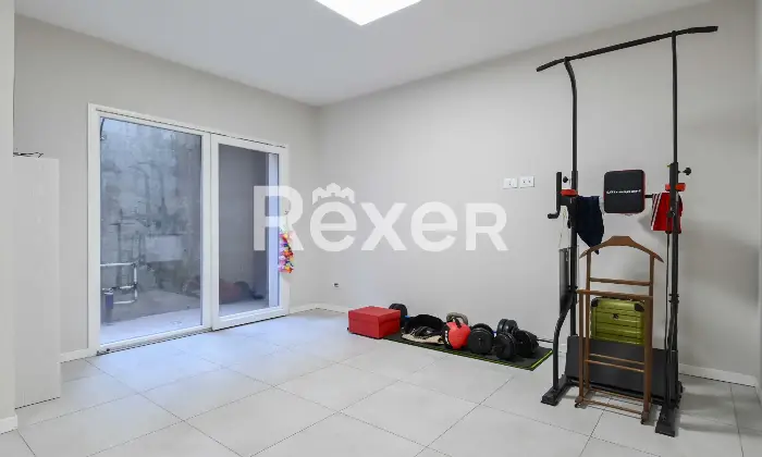 Rexer-Osio-Sotto-Villa-in-classe-A-Altro