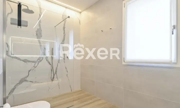 Rexer-Osio-Sotto-VILLA-IN-CLASSE-A-Altro