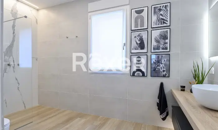 Rexer-Osio-Sotto-Villa-in-classe-A-Altro