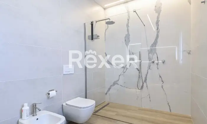 Rexer-Osio-Sotto-VILLA-IN-CLASSE-A-Altro