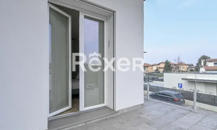 Rexer-Osio-Sotto-Villa-in-classe-A-Altro