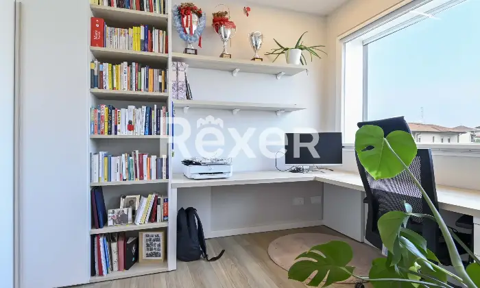 Rexer-Osio-Sotto-Villa-in-classe-A-Altro