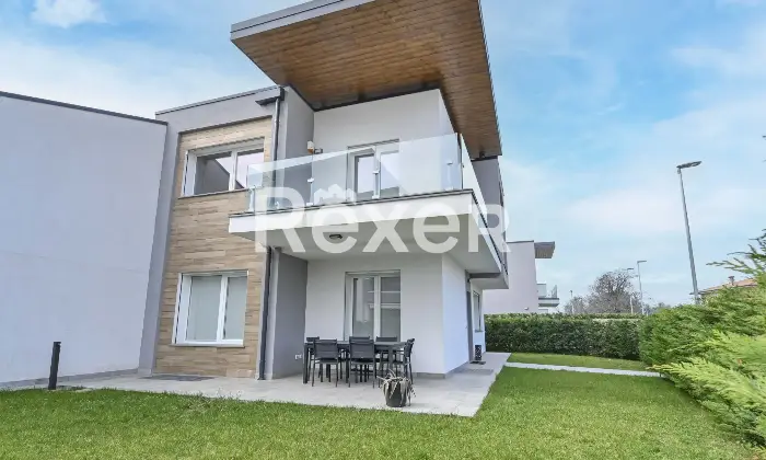 Rexer-Osio-Sotto-VILLA-IN-CLASSE-A-Altro