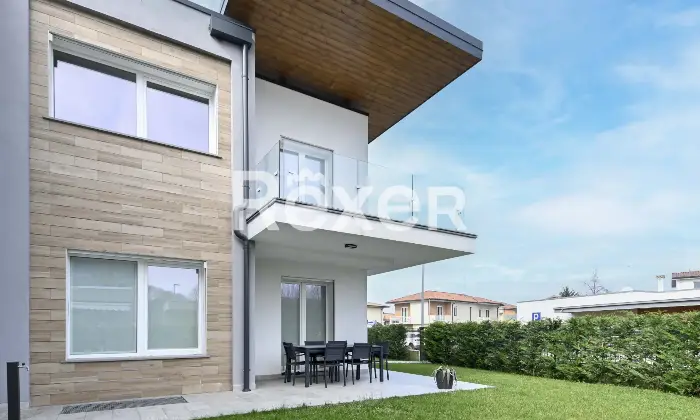 Rexer-Osio-Sotto-VILLA-IN-CLASSE-A-Altro