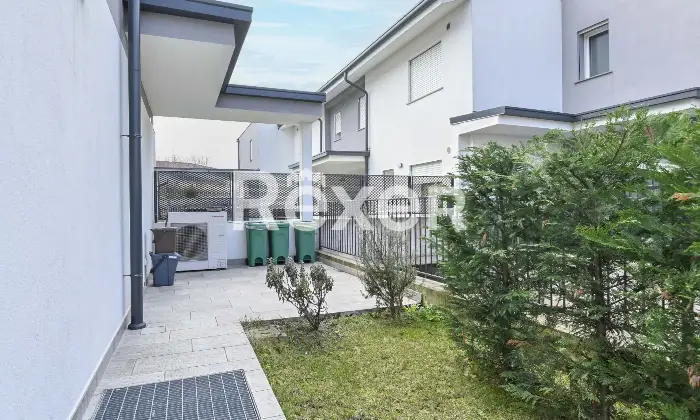 Rexer-Osio-Sotto-VILLA-IN-CLASSE-A-Altro