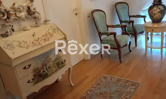 Rexer-Castelfranco-Veneto-Villetta-a-schiera-con-ampio-giardino-e-box-auto-Altro