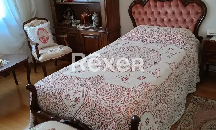 Rexer-Castelfranco-Veneto-Villetta-a-schiera-con-ampio-giardino-e-box-auto-Altro