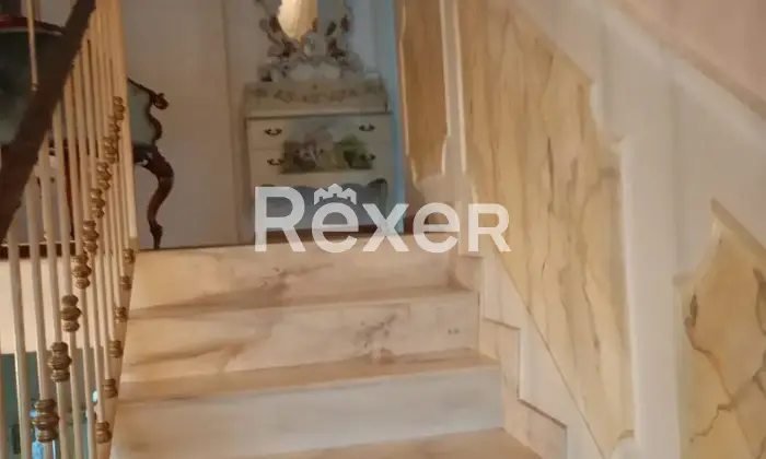 Rexer-Castelfranco-Veneto-Villetta-a-schiera-con-ampio-giardino-e-box-auto-Altro