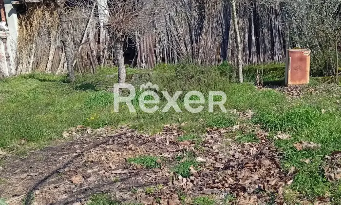 Rexer-Visone-Ampia-cascina-in-vendita-in-Regione-Cavallera-a-Visone-Altro