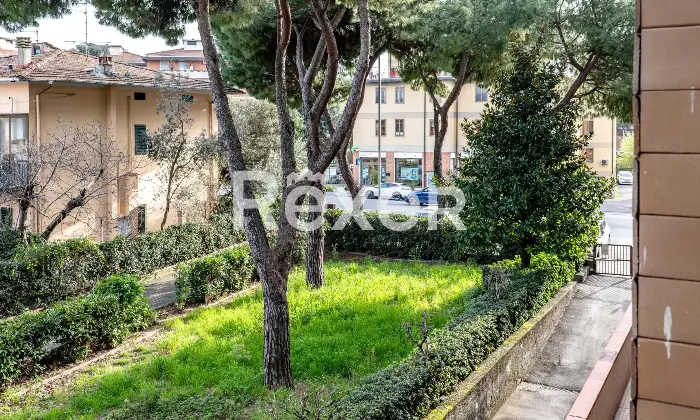 Rexer-Firenze-Bilocale-con-balcone-ottime-condizioni-Altro