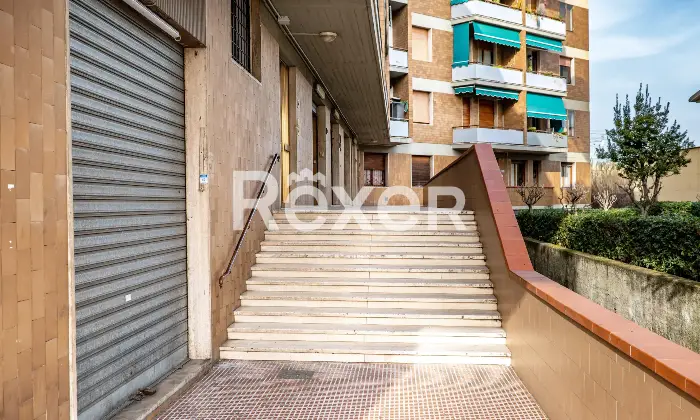 Rexer-Firenze-Bilocale-con-balcone-ottime-condizioni-Altro