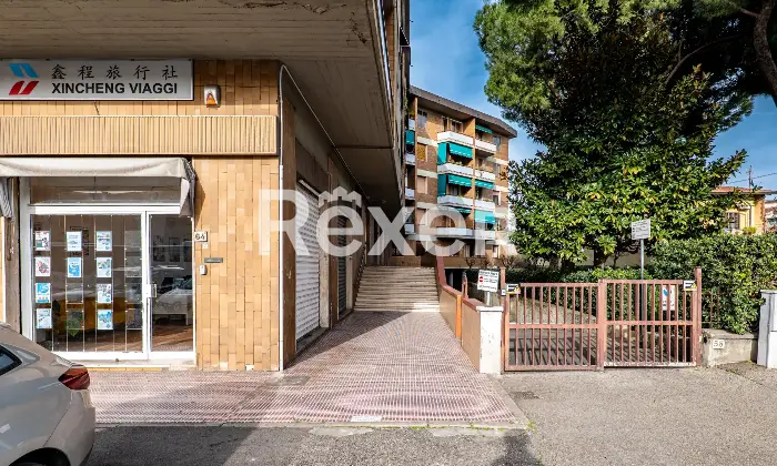 Rexer-Firenze-Bilocale-con-balcone-ottime-condizioni-Altro