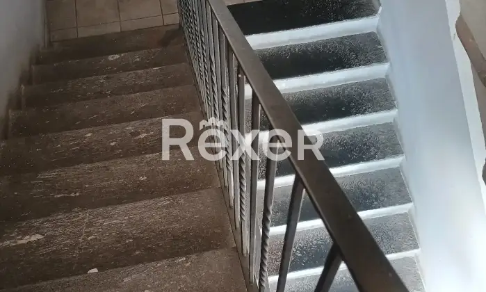 Rexer-Como-Bilocale-senza-spese-e-posto-auto-Altro