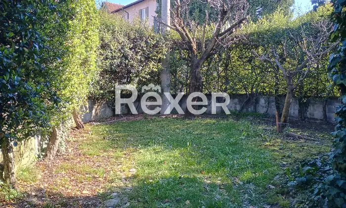 Rexer-Como-Bilocale-senza-spese-e-posto-auto-Altro