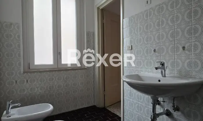 Rexer-San-Vito-Chietino-Stabile-bifamiliare-ristrutturato-con-doppio-ingresso-indipendente-Altro