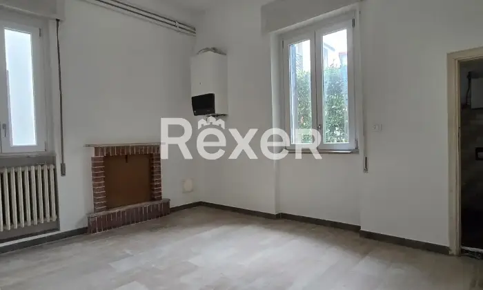 Rexer-San-Vito-Chietino-Porzione-indipendente-su-tre-livelli-San-Vito-Chietino-Altro