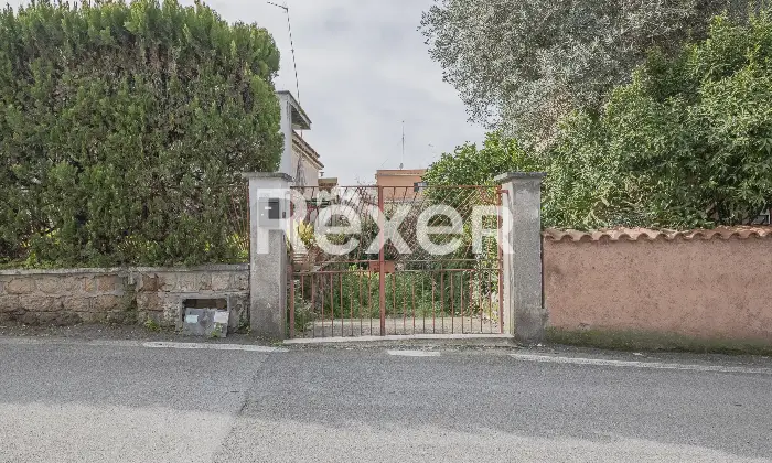 Rexer-Vitinia-Villa-indipendente-con-giardino-Altro