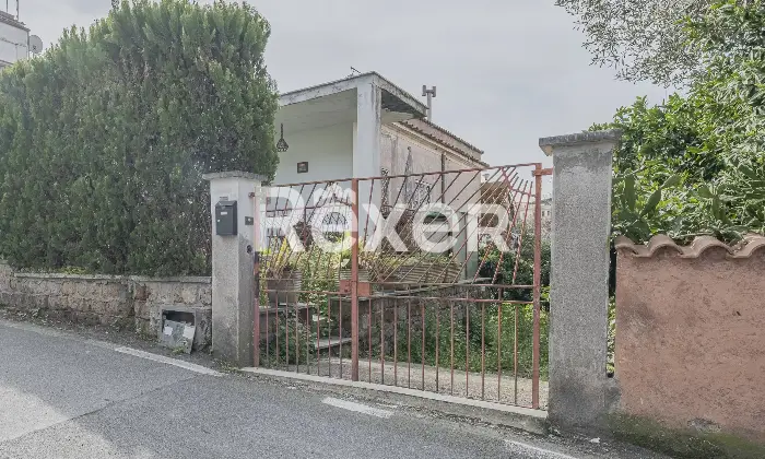 Rexer-Vitinia-Villa-indipendente-con-giardino-Altro