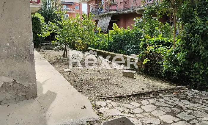 Rexer-Vitinia-Villa-indipendente-con-giardino-Altro