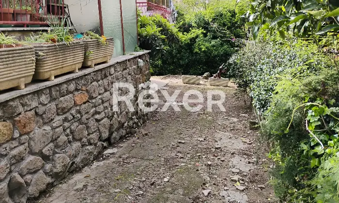 Rexer-Vitinia-Villa-indipendente-con-giardino-Altro