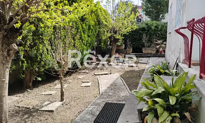 Rexer-Vitinia-Villa-indipendente-con-giardino-Altro