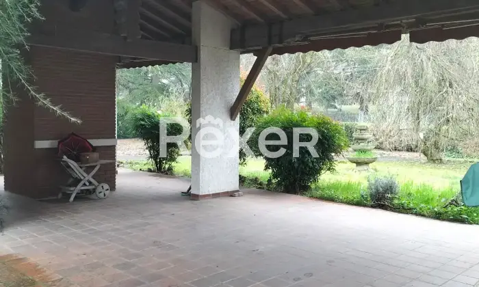 Rexer-Torricella-Verzate-Villa-indipendente-con-dependance-in-vendita-in-via-Roma-a-Torricella-Verzate-Altro