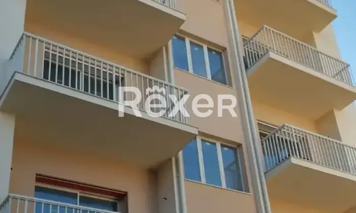 Rexer-Scoglitti-Appartamento-in-vendita-in-via-Plebiscito-a-Scoglitti-Altro