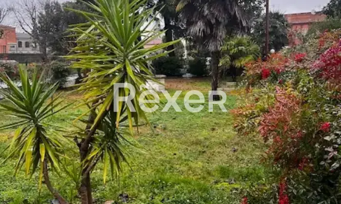 Rexer-Berra-Compendio-immobiliare-in-vendita-in-via-Piave-a-Berra-Altro
