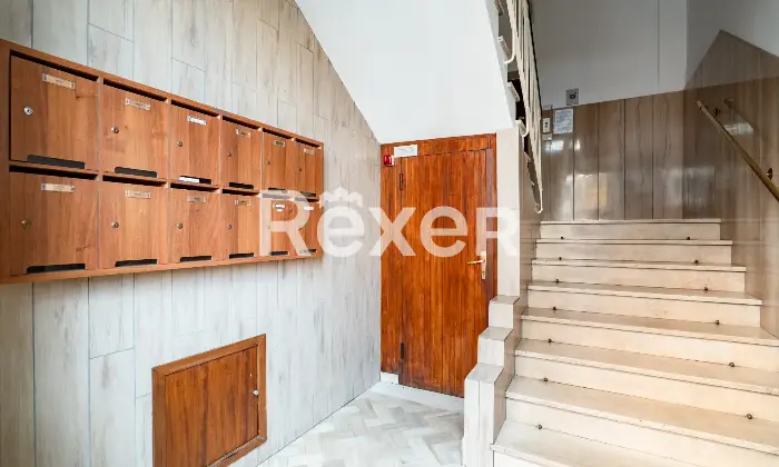 Rexer-Firenze-Firenze-vani-termoautonomo-e-ascensore-Altro