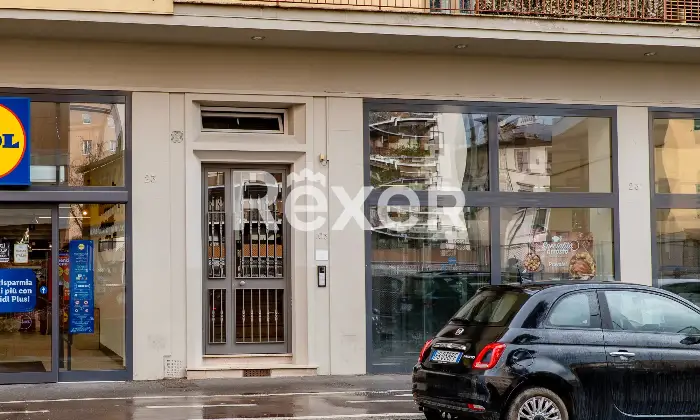 Rexer-Firenze-Firenze-vani-termoautonomo-e-ascensore-Altro