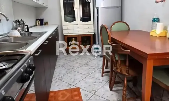 Rexer-Gela-Ampio-appartamento-luminoso-in-vendita-Altro