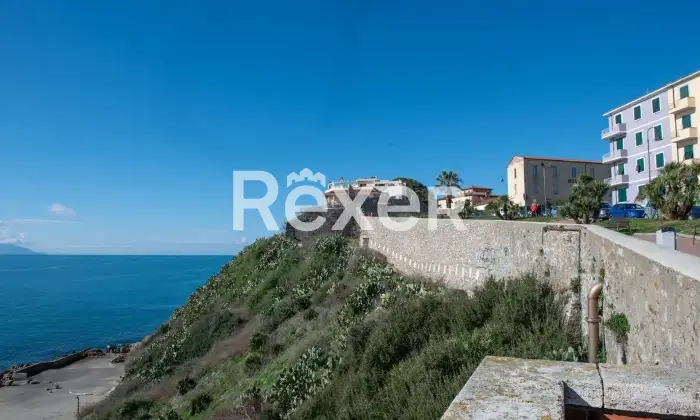 Rexer-Piombino-Quadrilocale-in-vendita-in-Via-Padre-Giustino-Senni-Centro-Piombino-Altro