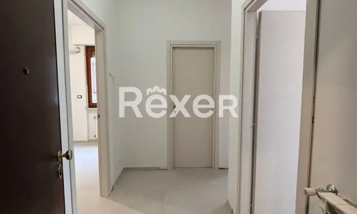 Rexer-Spotorno-Comodo-trilocale-ristrutturato-Altro