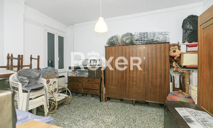 Rexer-Genova-Vendesi-appartamento-di-ampie-dimensioni-Altro