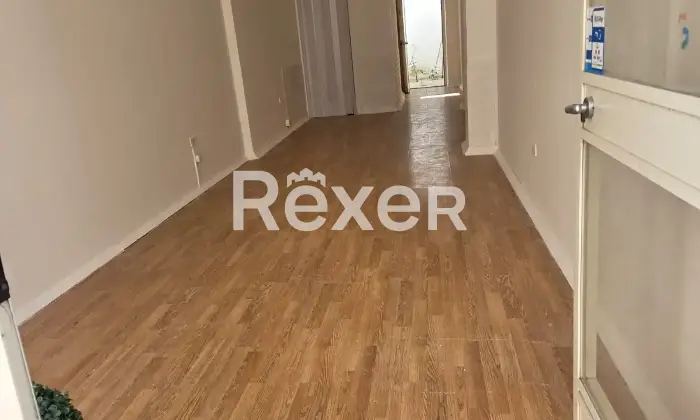 Rexer-Sava-Locale-commerciale-in-vendita-in-Via-Farnese-a-Sava-Altro