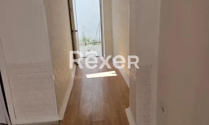 Rexer-Sava-Locale-commerciale-in-vendita-in-Via-Farnese-a-Sava-Altro