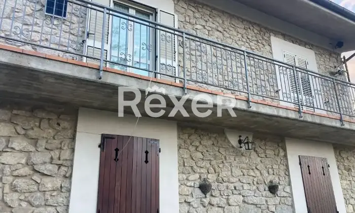 Rexer-Arsita-Casale-cascina-in-Frazione-Colle-Mesole-Arsita-TE-Altro