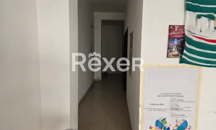 Rexer-Sava-Ufficio-e-appartamento-in-vendita-in-Via-Roma-a-Sava-TA-Altro