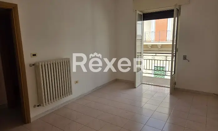 Rexer-Sava-Ufficio-e-appartamento-in-vendita-in-Via-Roma-a-Sava-TA-Altro