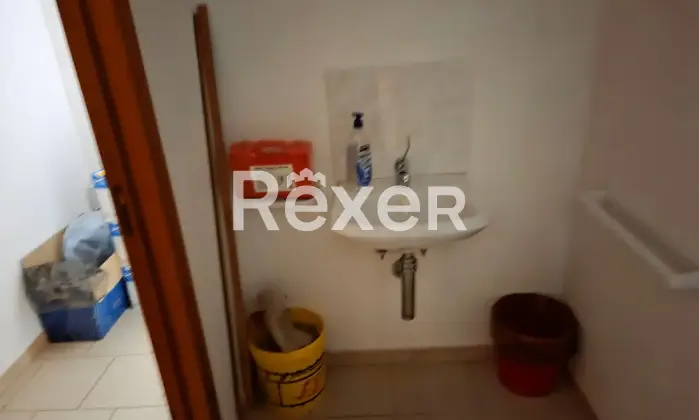 Rexer-Sava-Ufficio-e-appartamento-in-vendita-in-Via-Roma-a-Sava-TA-Altro