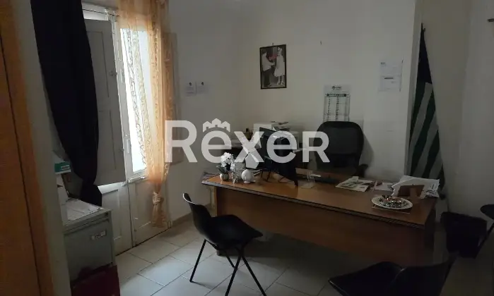 Rexer-Sava-Ufficio-e-appartamento-in-vendita-in-Via-Roma-a-Sava-TA-Altro