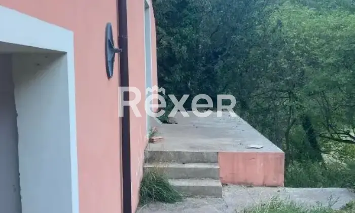 Rexer-Arsita-Casalecascina-in-vendita-in-Frazione-Collemesole-Arsita-TE-Altro