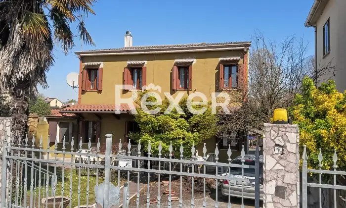 Rexer-Anguillara-Veneta-Casa-indipendente-con-giardino-in-vendita-in-via-Roma-ad-Anguillara-Veneta-Altro