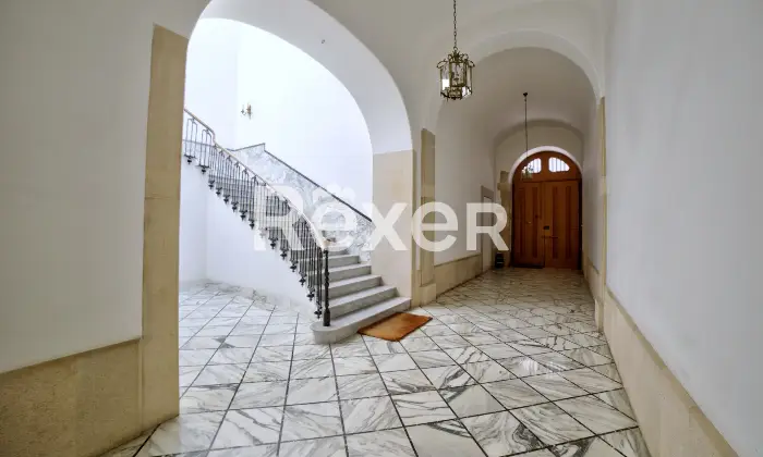 Rexer-Andria-Palazzo-di-Prestigio-Angolare-con-Spazi-Unici-nel-Cuore-di-Andria-Zone-comuni
