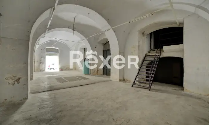 Rexer-Andria-Palazzo-di-Prestigio-Angolare-con-Spazi-Unici-nel-Cuore-di-Andria-Altro