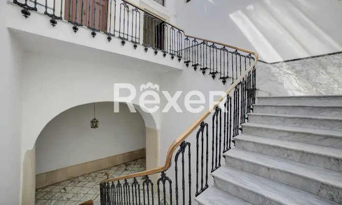 Rexer-Andria-Palazzo-di-Prestigio-Angolare-con-Spazi-Unici-nel-Cuore-di-Andria-Zone-comuni