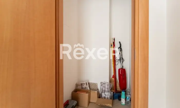 Rexer-Milano-Bilocale-in-torre-Fra-Pampuri-Ripostiglio