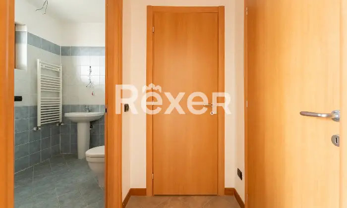 Rexer-Milano-Bilocale-in-torre-Fra-Pampuri-Disimpegno