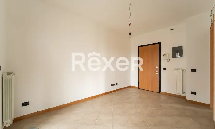 Rexer-Milano-Bilocale-in-torre-Fra-Pampuri-Soggiorno