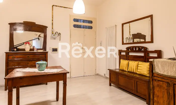 Rexer-Bologna-Appartamento-ristrutturato-di-mq-con-cantina-Altro